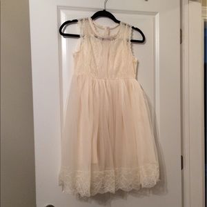 NWT Bow Dream Antique Cream Girls Dress - Size 12
